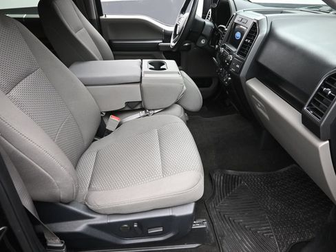 Used 2020 Ford F150 XLT w/ Equipment Group 302A Luxury AWD/4WD image 9