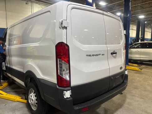Used 2023 Ford Transit 150 Low Roof AWD image 3