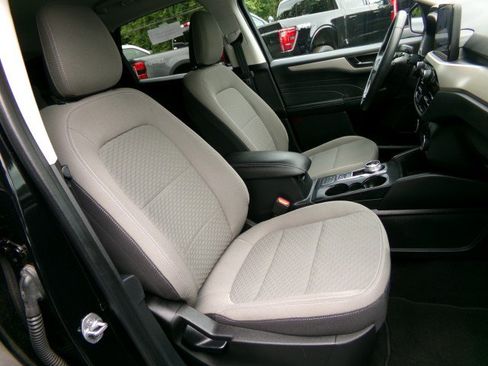 Used 2022 Ford Escape SE w/ Cold Weather Package AWD/4WD image 11