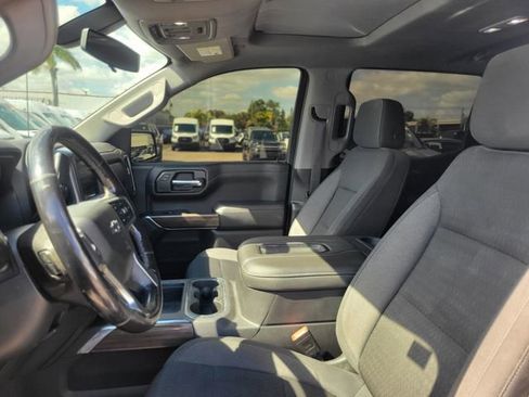 Used 2020 Chevrolet Silverado 1500 RST w/ Texas Edition image 17