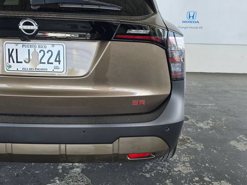 Used 2025 Nissan Kicks SR FWD image 52