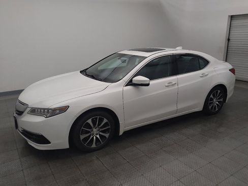 Used 2015 Acura TLX FWD image 2