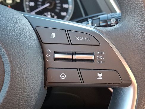 Certified 2023 Hyundai Sonata SEL w/ Preferred Accessory Package image 20