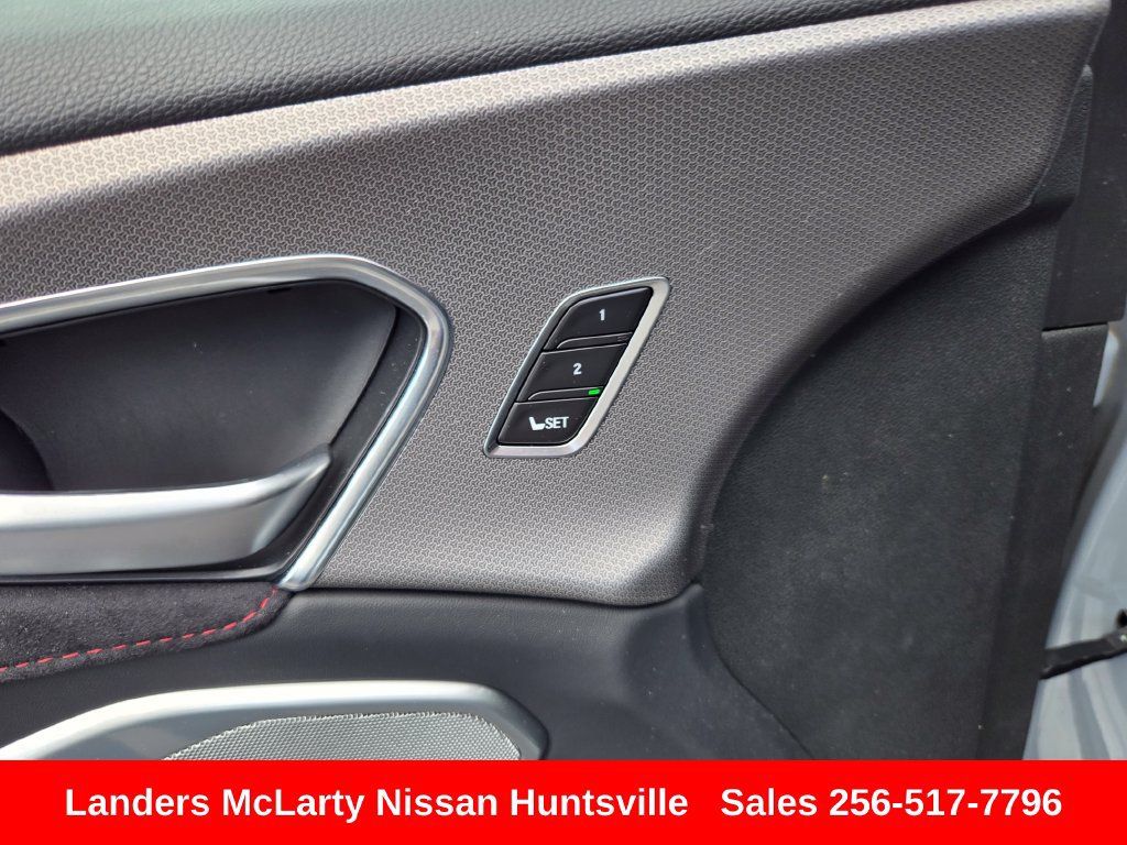 Used 2026 Acura RDX w/ Advance Package AWD/4WD image 24