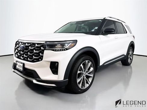 Used 2025 Ford Explorer Platinum w/ Ultimate Package AWD/4WD image 1