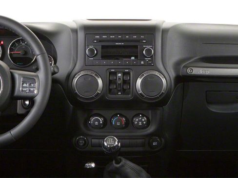 Used 2010 Jeep Wrangler Unlimited Sahara w/ Trailer Tow Group AWD/4WD image 23