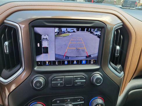 Used 2020 Chevrolet Silverado 3500 High Country w/ Z71 Off-Road Package AWD/4WD image 30
