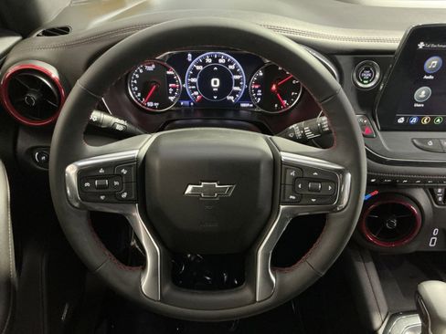 Used 2023 Chevrolet Blazer RS w/ Enhanced Convenience Package AWD/4WD image 17