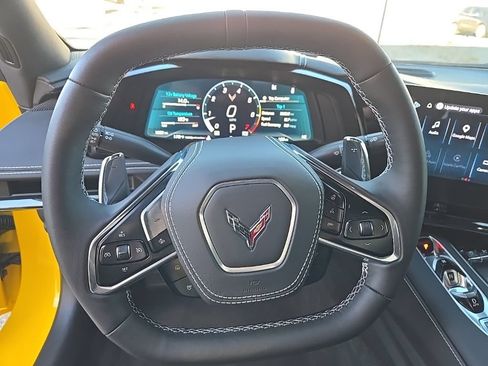 Used 2025 Chevrolet Corvette Stingray Preferred Conv w/ Stealth Interior Trim Package RWD image 18