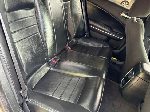 Used 2017 Dodge Charger Police w/ Street Appearance Group image 19