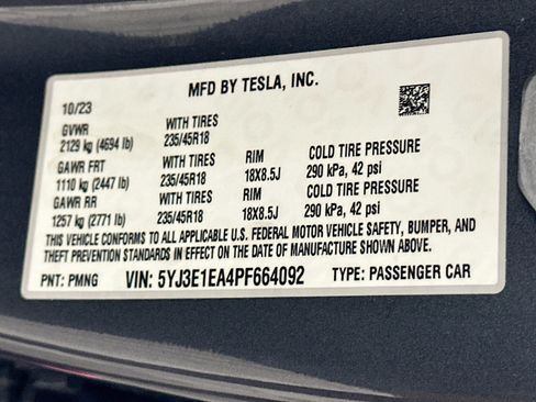 Used 2023 Tesla Model 3 Standard Range RWD image 12
