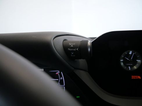 Certified 2025 Lexus ES 350 350 image 31