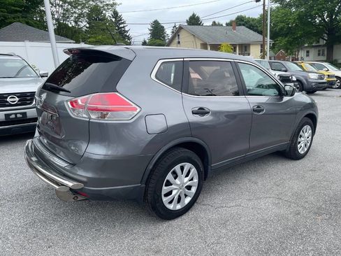 Used 2016 Nissan Rogue S AWD/4WD image 6