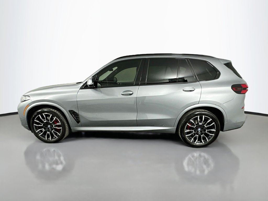 Certified 2025 BMW X5 sDrive40i w/ M Sport Package RWD image 8