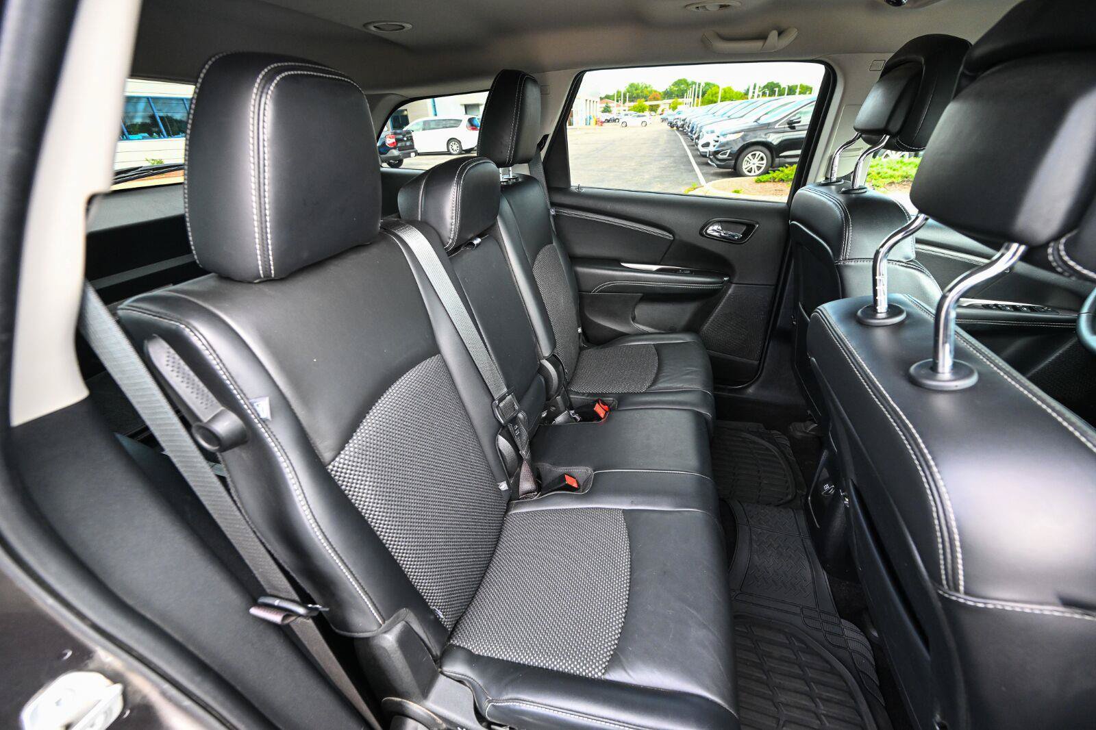 Used 2018 Dodge Journey Crossroad FWD image 29