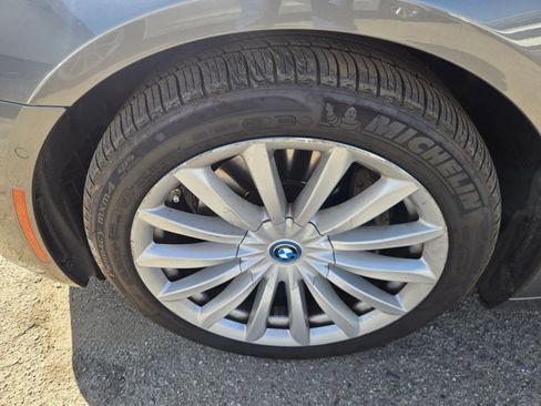 Used 2018 BMW 740e xDrive w/ Executive Package image 33