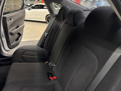 Used 2019 Kia Optima LX image 42