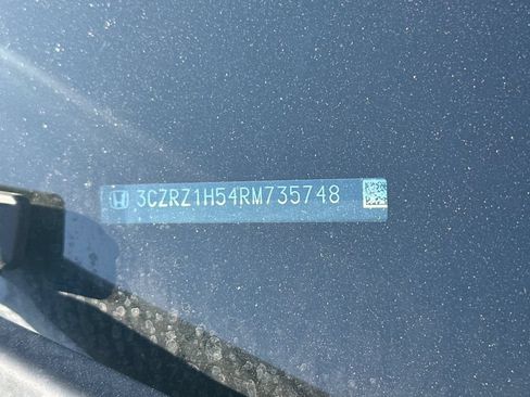 Used 2024 Honda HR-V Sport image 3