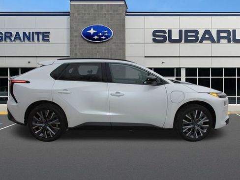 New 2026 Subaru Solterra Limited image 10