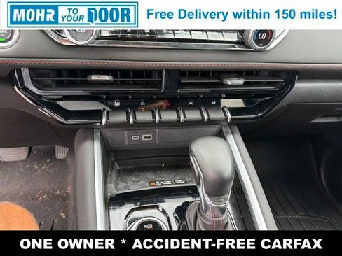 Used 2025 Chevrolet Colorado Z71 AWD/4WD image 23