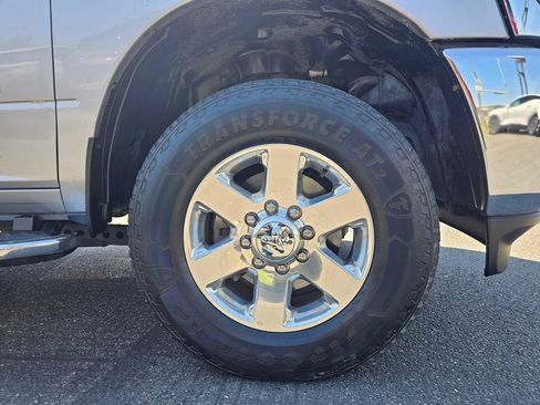 Used 2021 RAM 2500 Big Horn w/ Level 1 Equipment Group AWD/4WD image 9