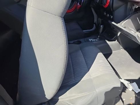 Used 2012 Jeep Wrangler Sport image 11