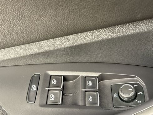 Used 2024 Volkswagen Jetta S image 12