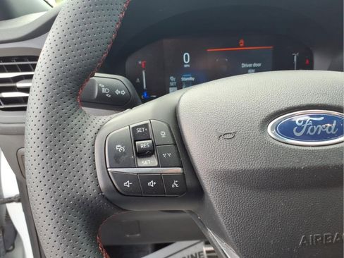 Used 2023 Ford Escape ST-Line w/ Tech Pack #1 FWD image 15