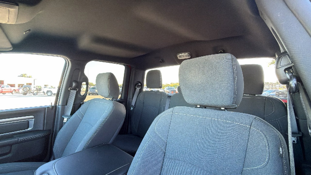 Used 2024 RAM 1500 Warlock w/ Trailer & Traction Group AWD/4WD image 17