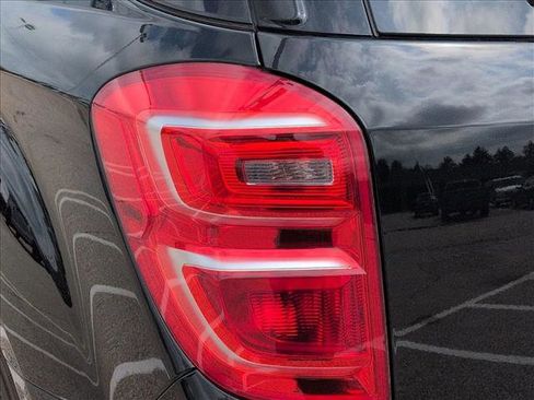 Used 2017 Chevrolet Equinox LT image 11