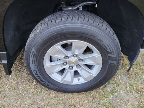 Used 2025 Chevrolet Silverado 1500 LT image 15