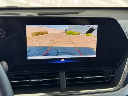 New 2025 Chevrolet Trax LT w/ Driver Confidence Package image 20