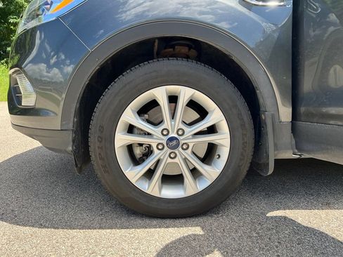 Used 2018 Ford Escape SEL AWD/4WD image 25