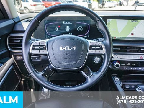 Used 2025 Kia Telluride S AWD/4WD image 29