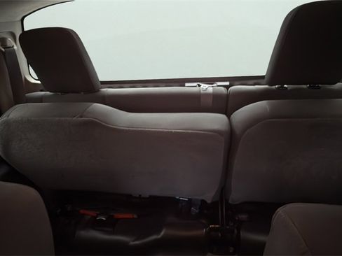 Used 2013 Nissan Titan S image 13