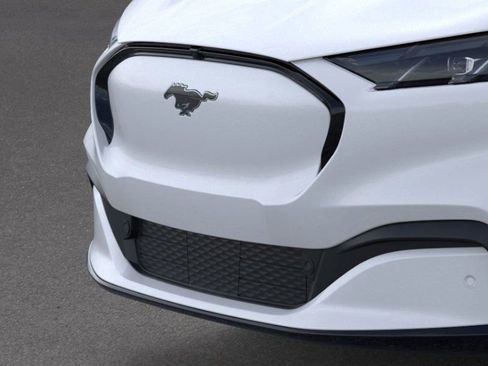 New 2025 Ford Mustang Mach-E Premium image 17