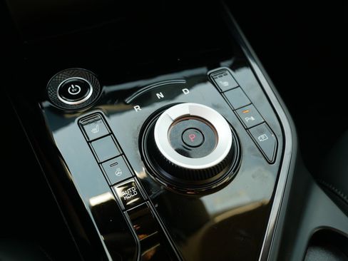 Certified 2024 Kia Niro Wind w/ Wind Preserve Package FWD image 24