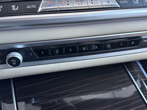 Used 2021 BMW X5 sDrive40i w/ Convenience Package image 58