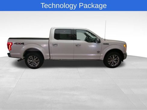 Used 2017 Ford F150 King Ranch w/ Equipment Group 601A Luxury AWD/4WD image 9