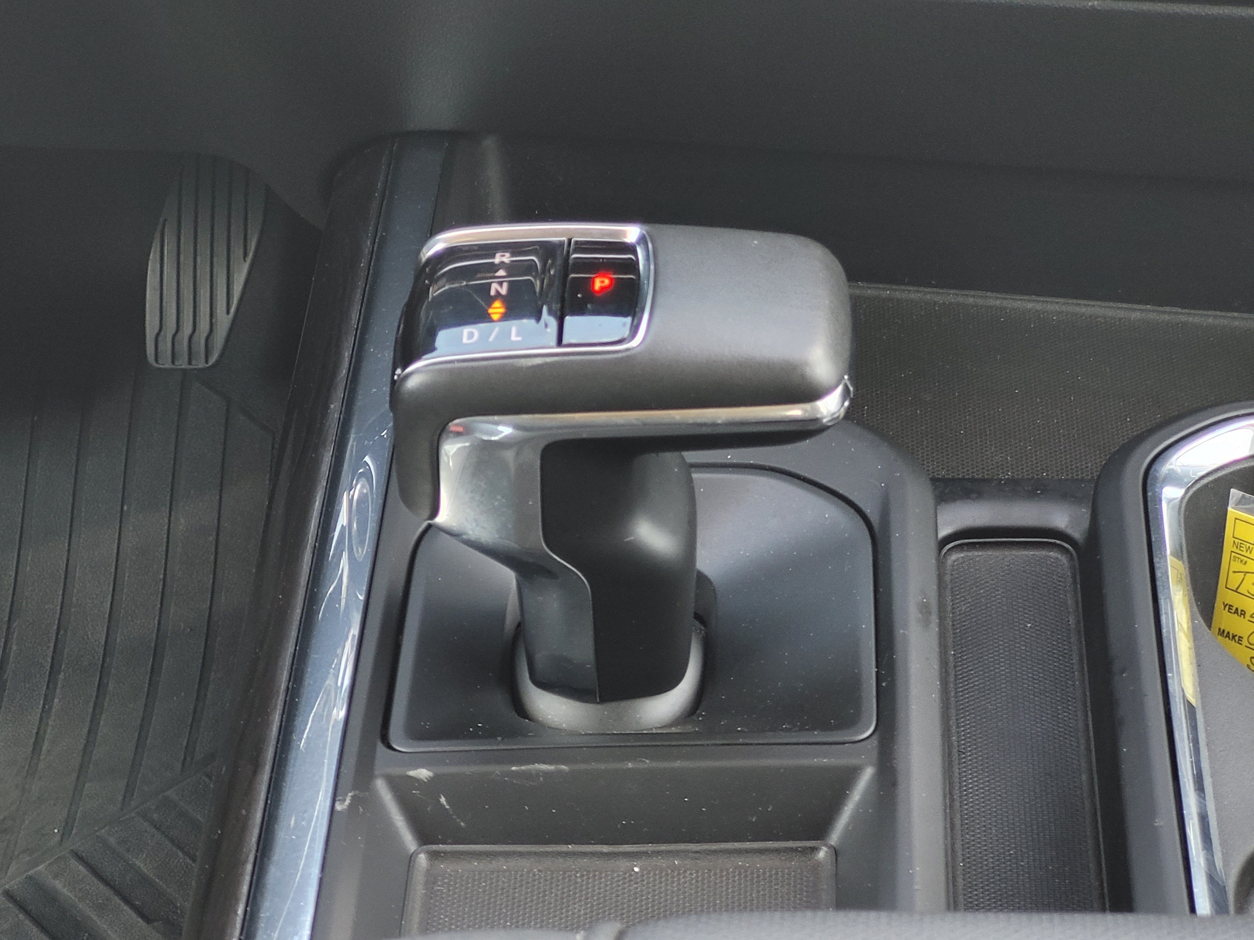Used 2022 Chevrolet Silverado 1500 LTZ AWD/4WD image 17
