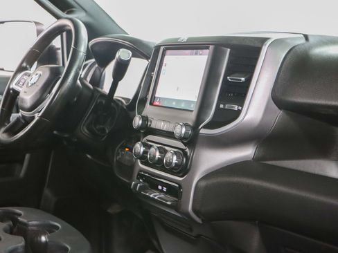 Used 2022 RAM 2500 Big Horn w/ Cold Weather Group AWD/4WD image 26