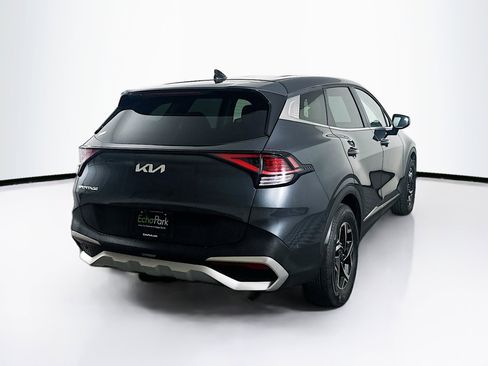 Used 2024 Kia Sportage LX image 9