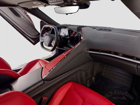 Used 2024 Chevrolet Corvette Stingray Preferred Conv w/ Z51 Performance Package image 30