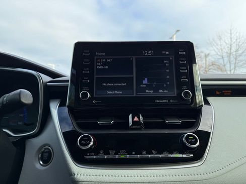 Certified 2022 Toyota Corolla XSE image 15