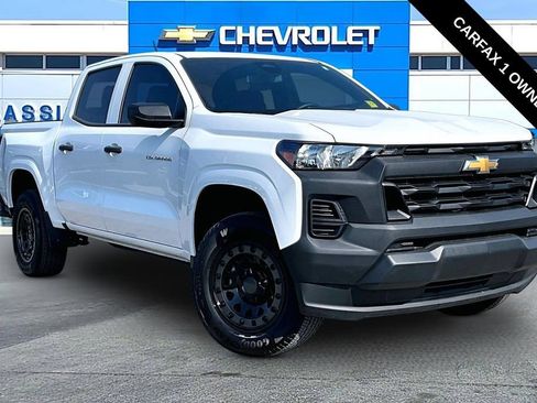 Used 2025 Chevrolet Colorado W/T w/ WT Convenience Package II RWD image 1