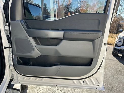 Used 2022 Ford F150 XLT image 15