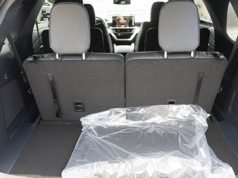 New 2026 Ford Explorer ST-Line w/ ST-Line Street Pack RWD image 15