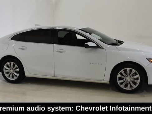 Used 2021 Chevrolet Malibu LT FWD image 3