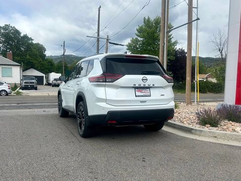 New 2026 Nissan Rogue Dark Armor AWD/4WD image 6