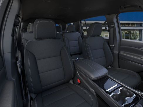 New 2026 Chevrolet Traverse LT w/ Driver Confidence Package FWD image 16